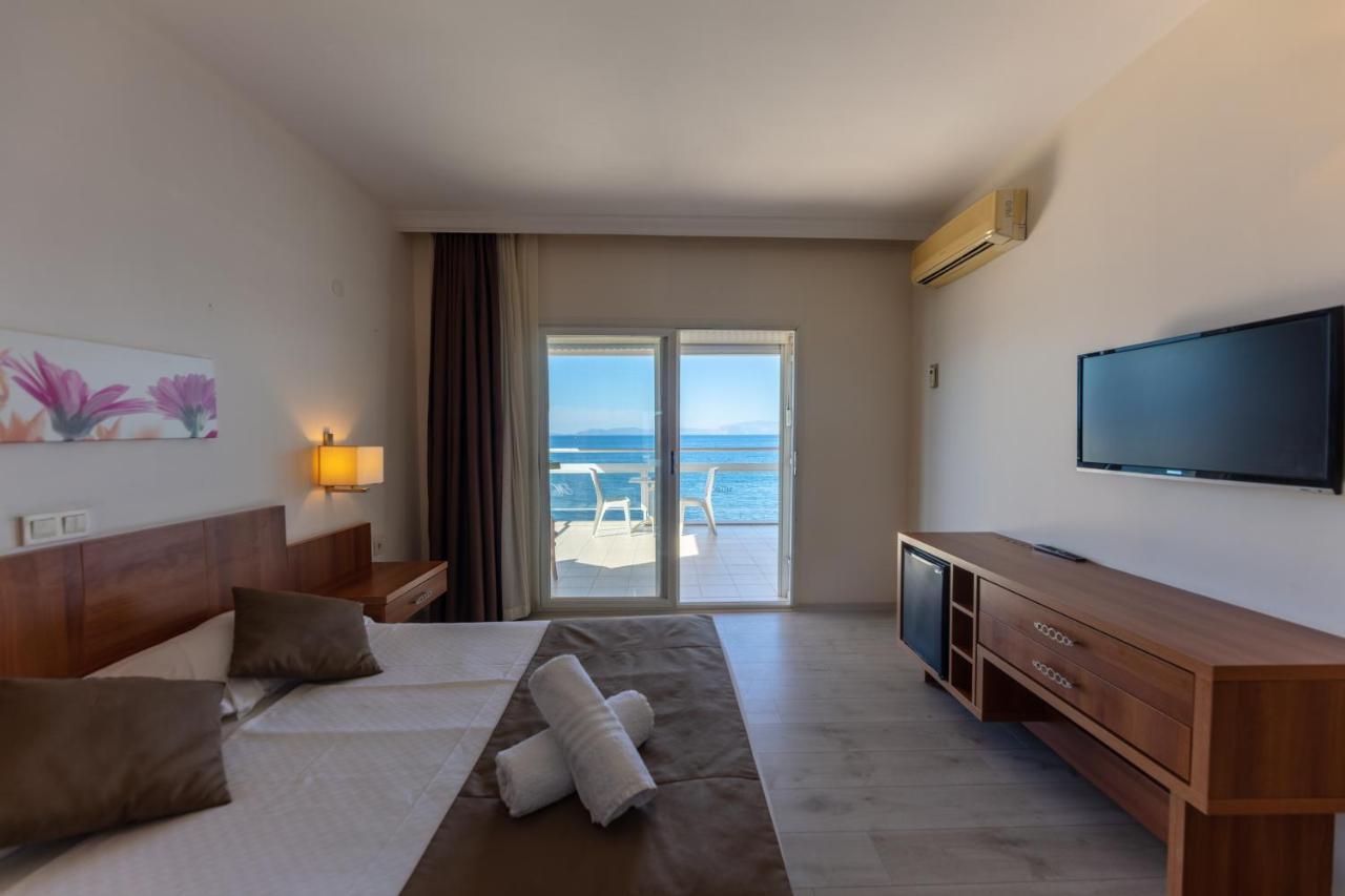 Melis Hotel Kuşadası Buitenkant foto