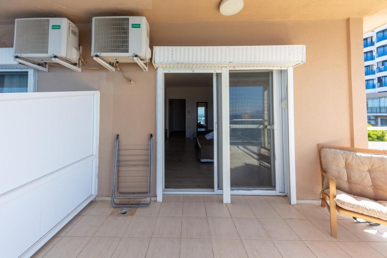 Melis Hotel Kuşadası Buitenkant foto