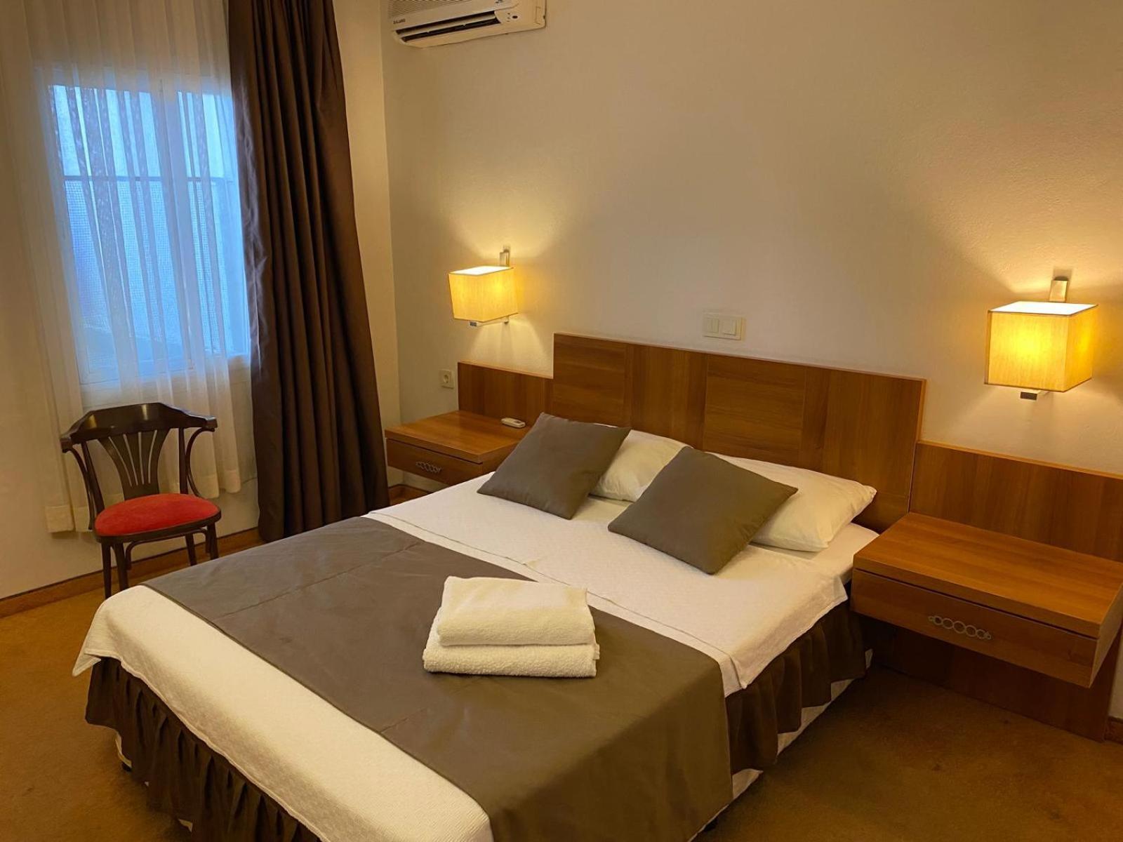 Melis Hotel Kuşadası Buitenkant foto