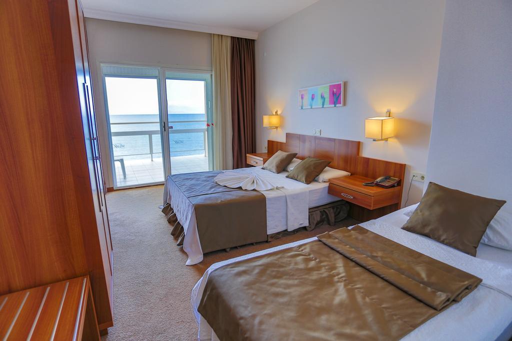 Melis Hotel Kuşadası Buitenkant foto