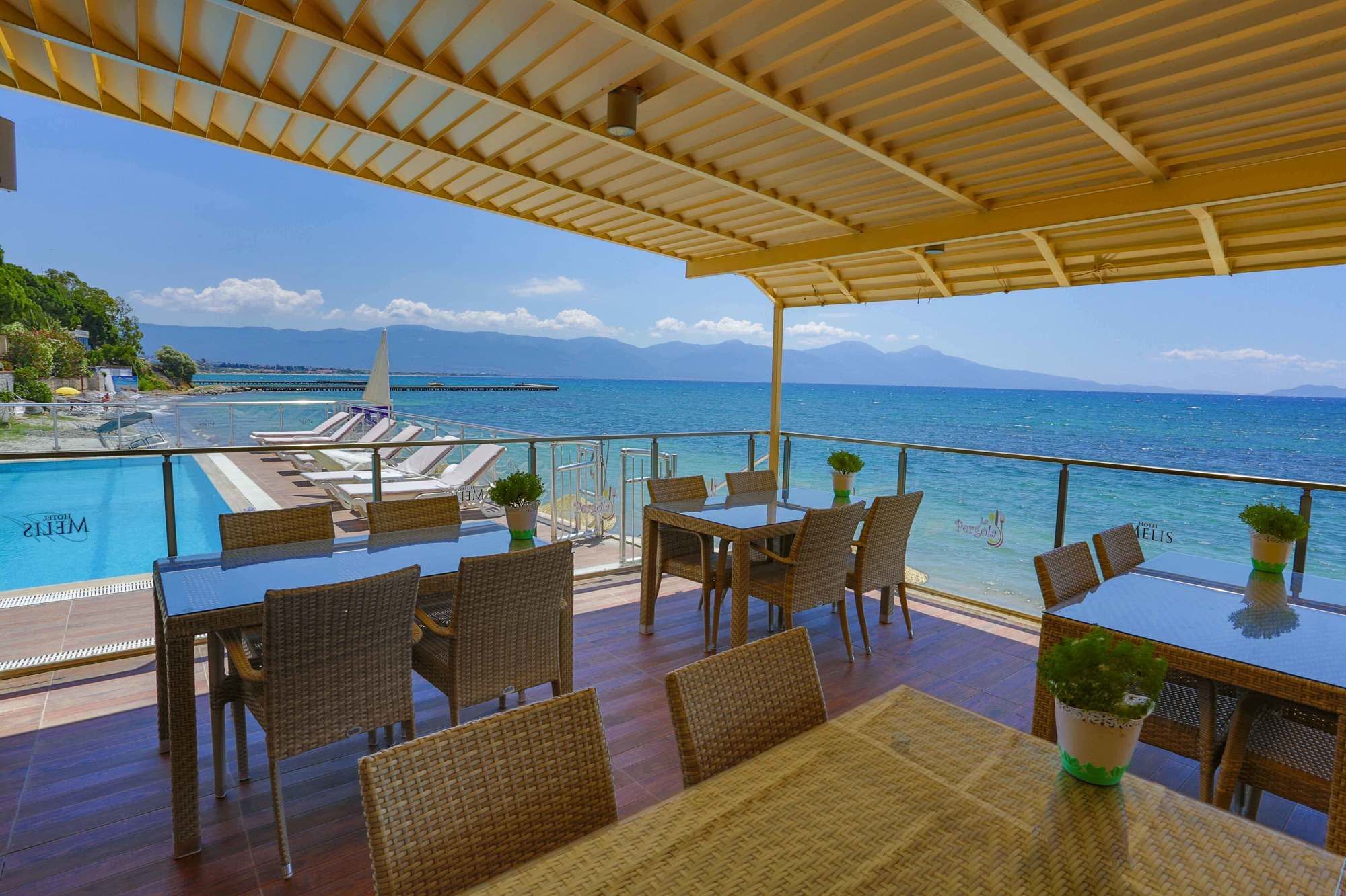 Melis Hotel Kuşadası Buitenkant foto
