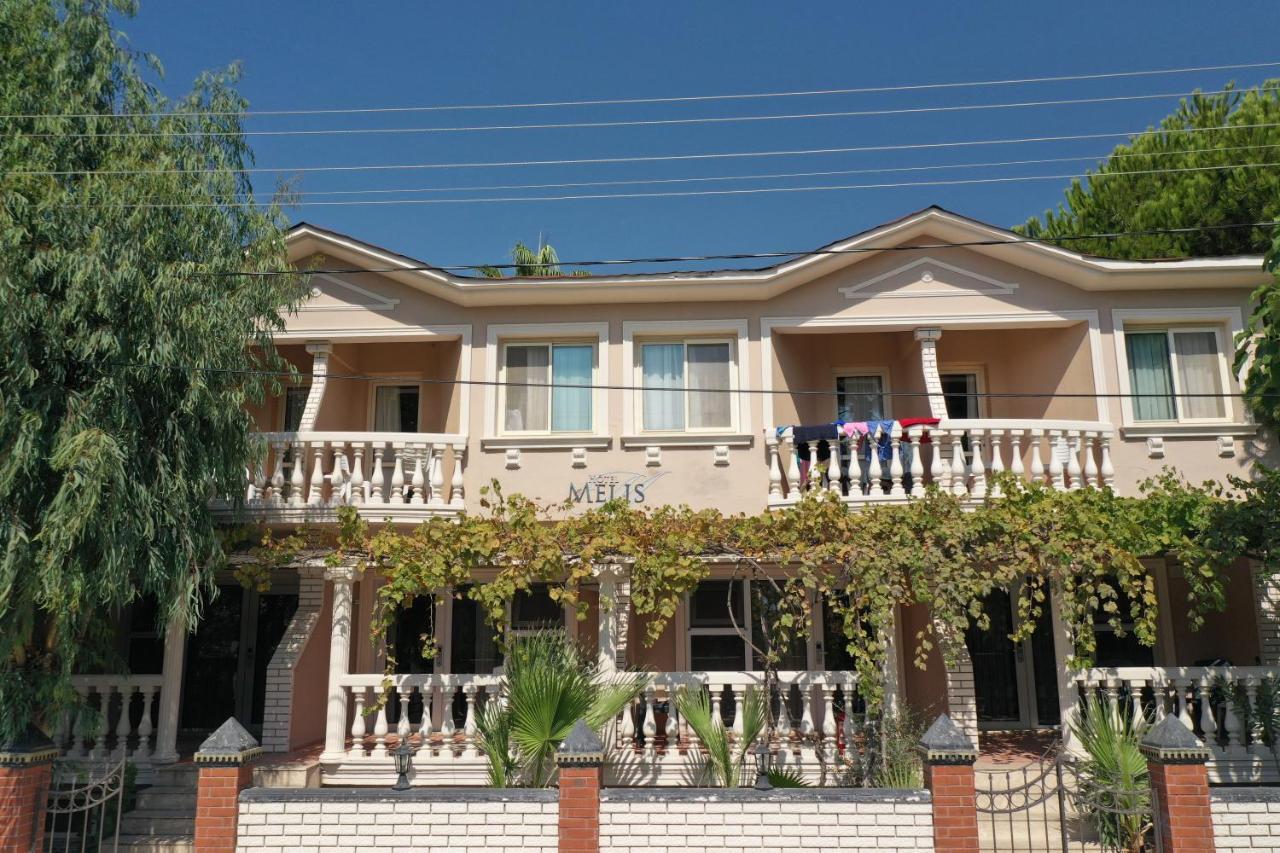 Melis Hotel Kuşadası Buitenkant foto